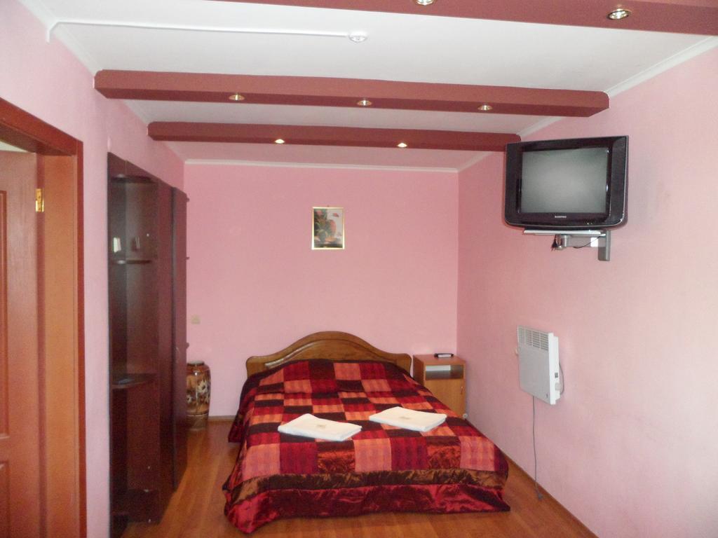 Hotel And Sport Complex Dinamo Dnipro Habitación foto